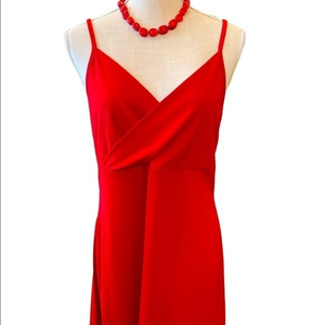 Henne's Collection European red short dress size EU‎ 42 NWT size small/medium